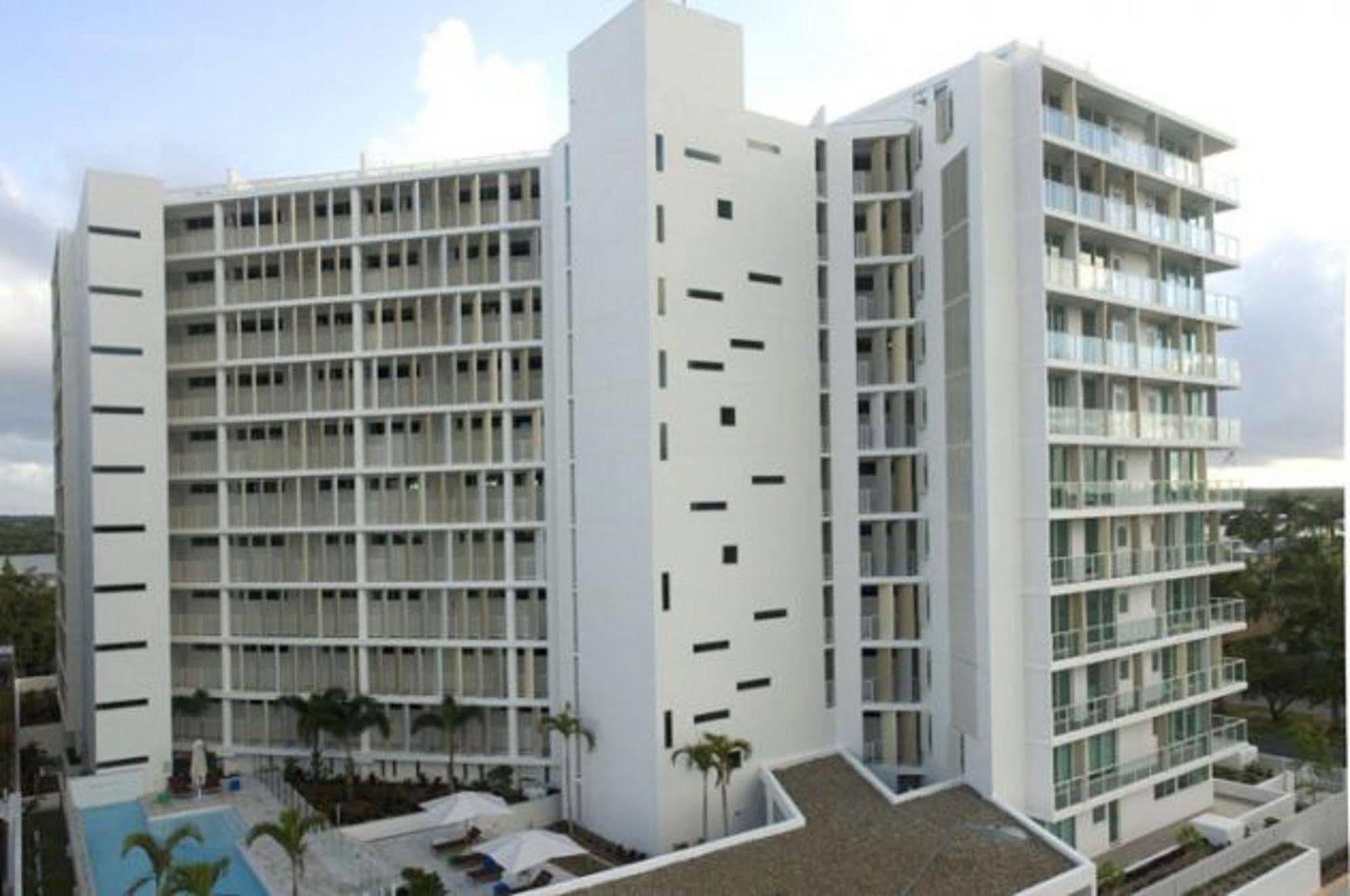 Lanai Riverside Apartments Mackay Esterno foto