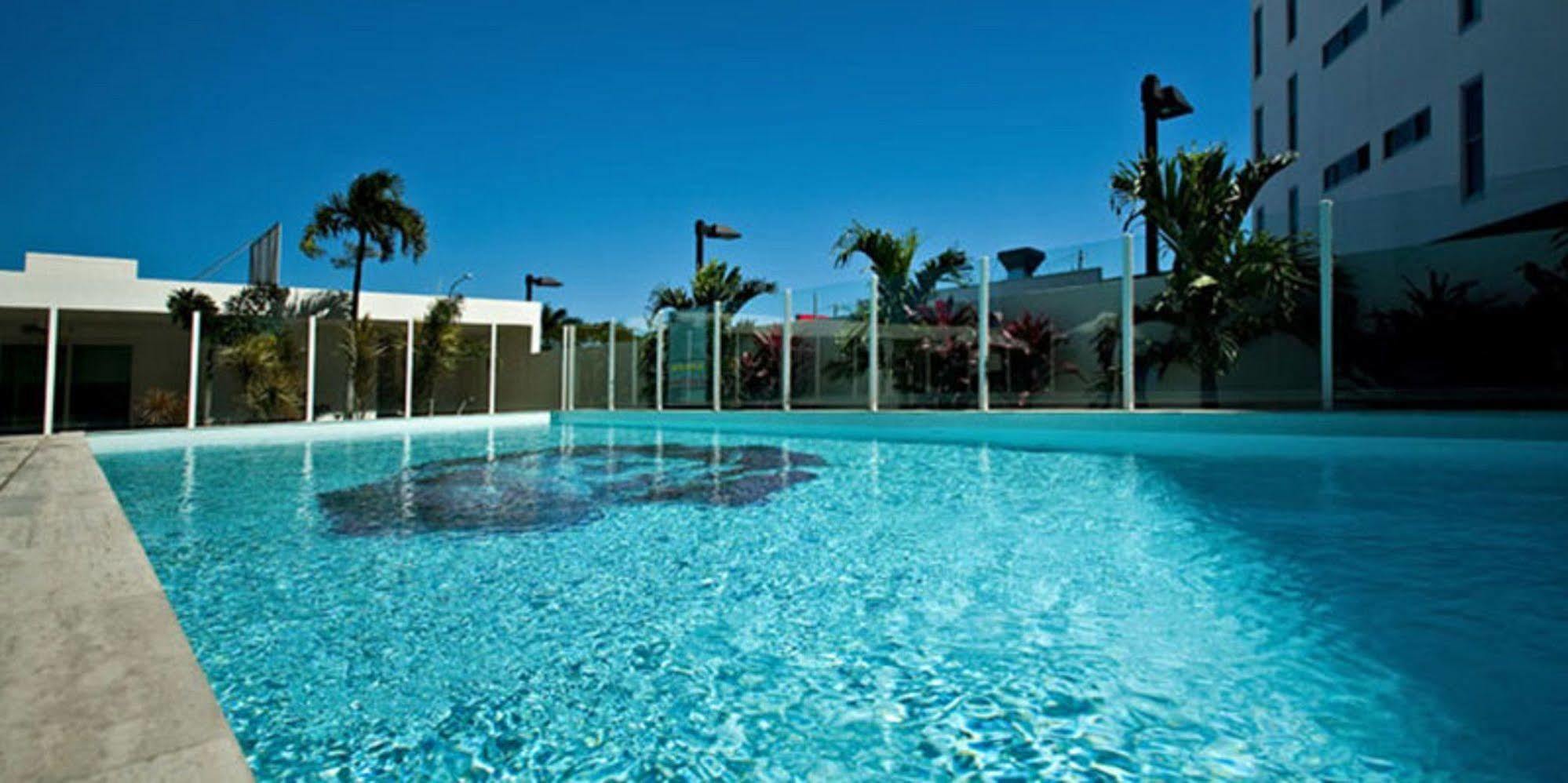 Lanai Riverside Apartments Mackay Esterno foto