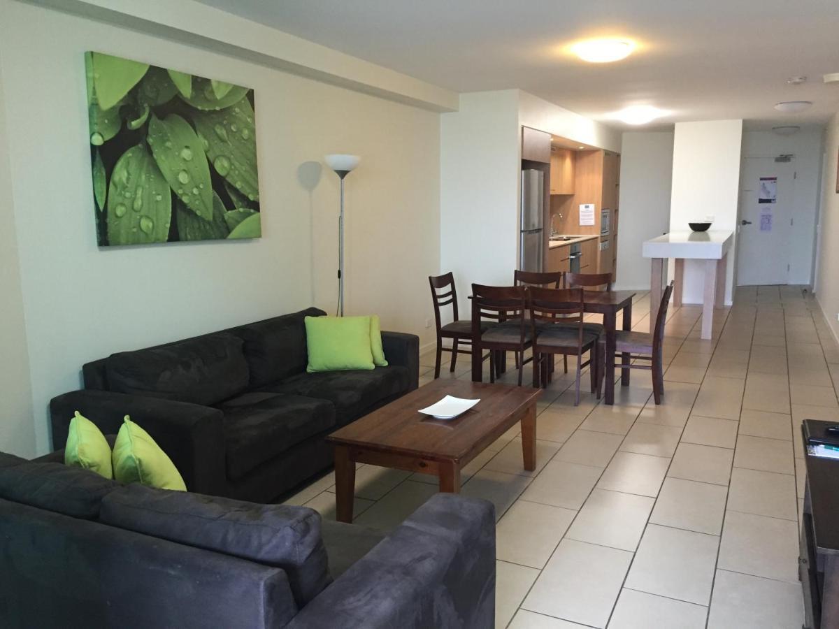 Lanai Riverside Apartments Mackay Esterno foto